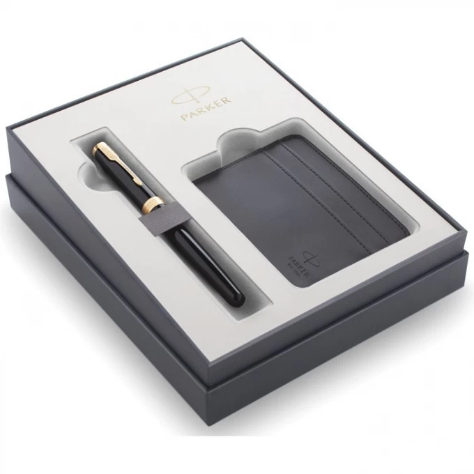 Набор PARKER SONNET GIFT 20 BLACK GT с перьевой ручкой и футляром для карточек 2121991 Набор PARKER SONNET GIFT 20 BLACK GT с перьевой ручкой и футляром для карточек 2121991